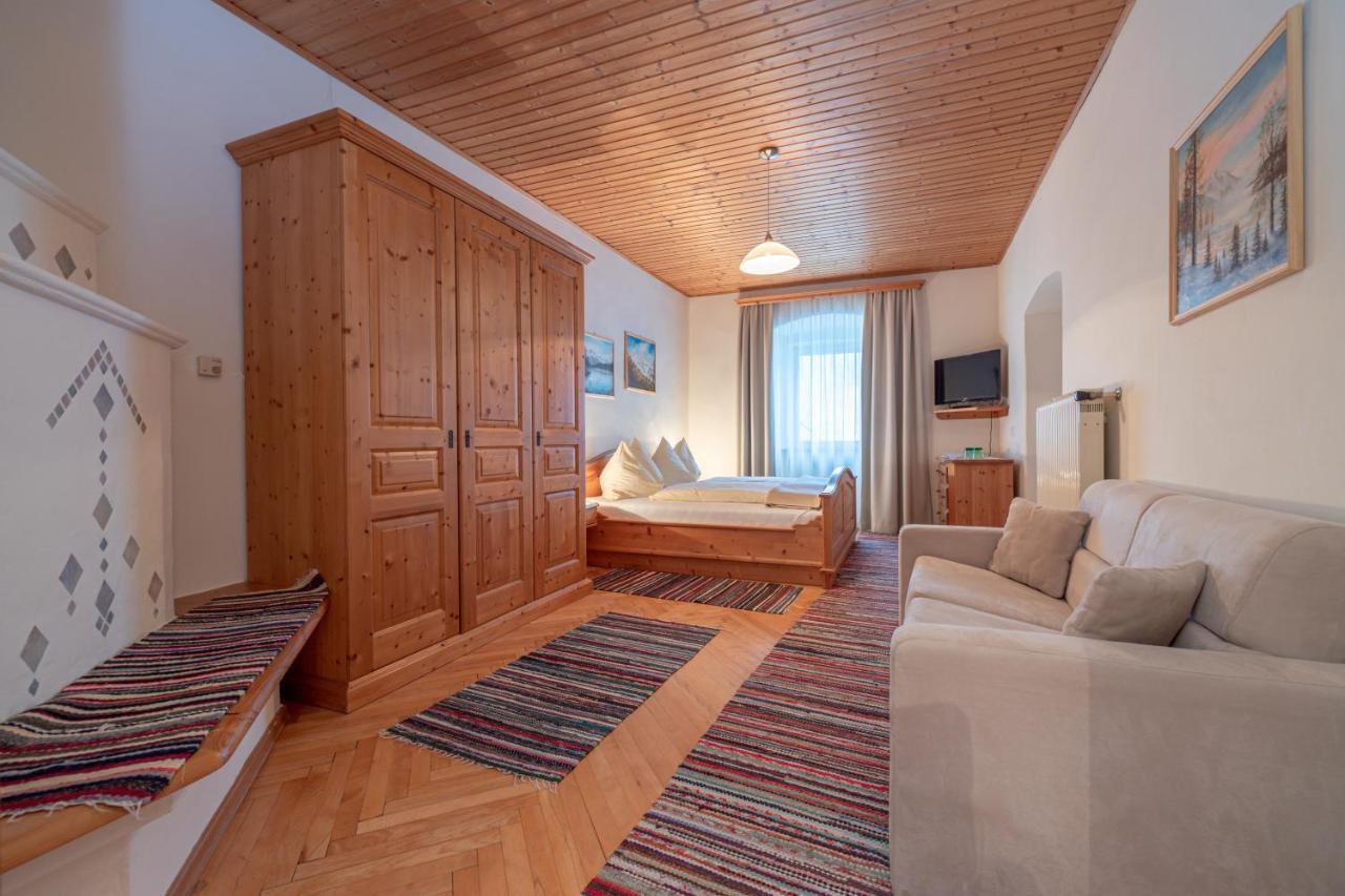 Gasthuis Landhof Waidegger Wirt - Hotel, Restaurant, Bar